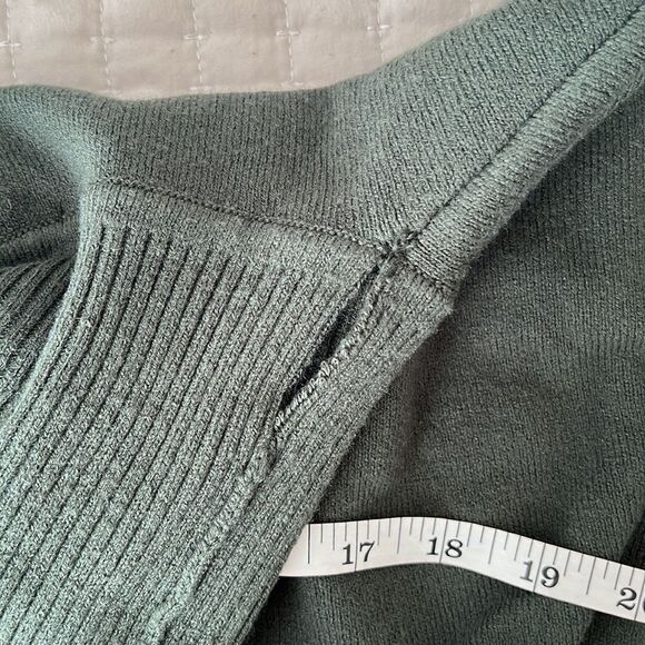 French Connection Sweater Womens Small‎ Green Turtleneck - Picture 8 of 8